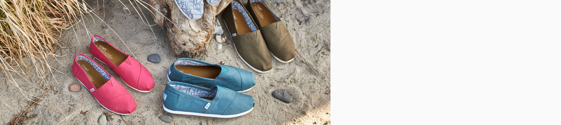 TOMS - Club El Comercio Perú.
