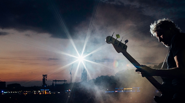UVK MULTICINES | ROGER WATERS - UVK MULTICINES UVK MULTICINES | ROGER WATERS - UVK MULTICINES